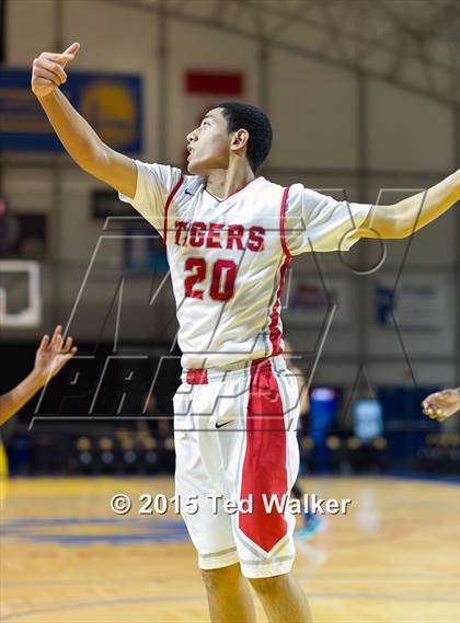 Thumbnail 1 in Patterson vs. Bellarmine College Prep photogallery.