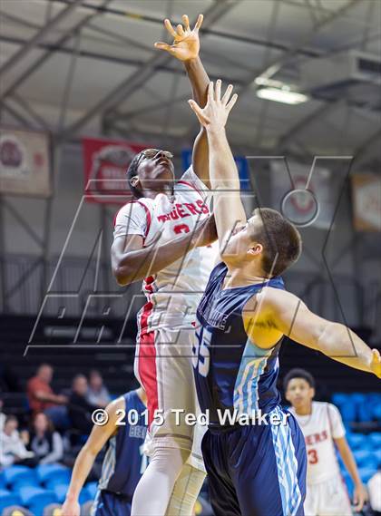Thumbnail 3 in Patterson vs. Bellarmine College Prep photogallery.