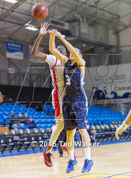 Thumbnail 1 in Patterson vs. Bellarmine College Prep photogallery.