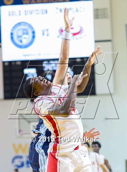 Thumbnail 1 in Patterson vs. Bellarmine College Prep photogallery.