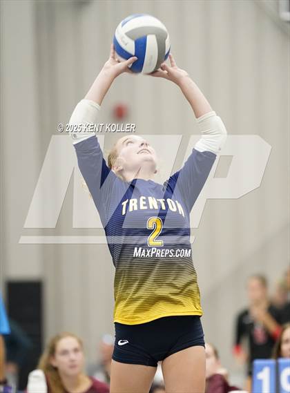 Thumbnail 2 in Trenton vs. Sterling Heights Stevenson (Beast of the East) photogallery.