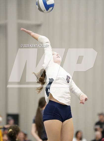 Thumbnail 2 in Trenton vs. Sterling Heights Stevenson (Motor City Power Series) photogallery.