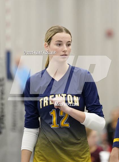 Thumbnail 3 in Trenton vs. Sterling Heights Stevenson (Beast of the East) photogallery.