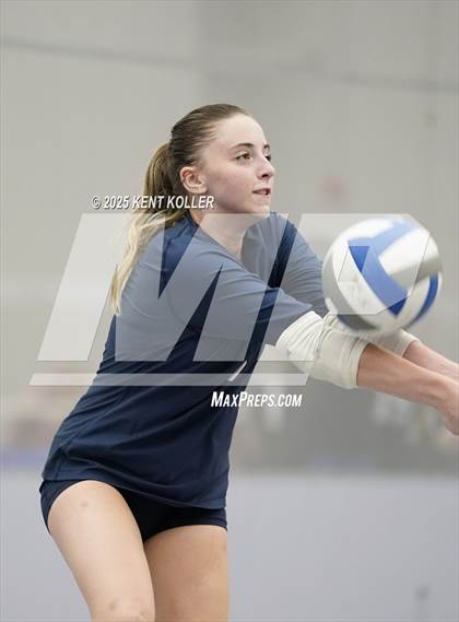 Thumbnail 2 in Trenton vs. Sterling Heights Stevenson (Motor City Power Series) photogallery.
