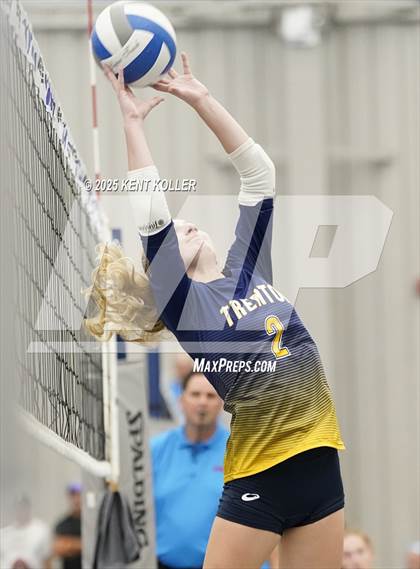 Thumbnail 3 in Trenton vs. Sterling Heights Stevenson (Beast of the East) photogallery.
