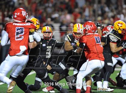 Thumbnail 1 in Mission Viejo vs. Oak Hills (Honor Bowl) photogallery.