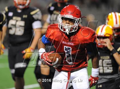 Thumbnail 2 in Mission Viejo vs. Oak Hills (Honor Bowl) photogallery.