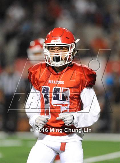 Thumbnail 3 in Mission Viejo vs. Oak Hills (Honor Bowl) photogallery.
