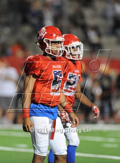 Thumbnail 2 in Mission Viejo vs. Oak Hills (Honor Bowl) photogallery.