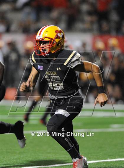 Thumbnail 1 in Mission Viejo vs. Oak Hills (Honor Bowl) photogallery.