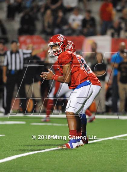 Thumbnail 1 in Mission Viejo vs. Oak Hills (Honor Bowl) photogallery.