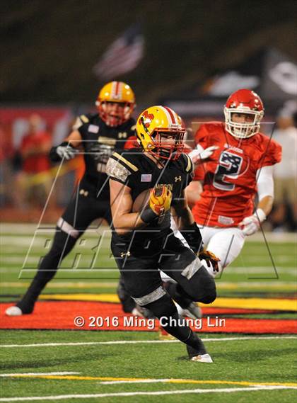 Thumbnail 2 in Mission Viejo vs. Oak Hills (Honor Bowl) photogallery.
