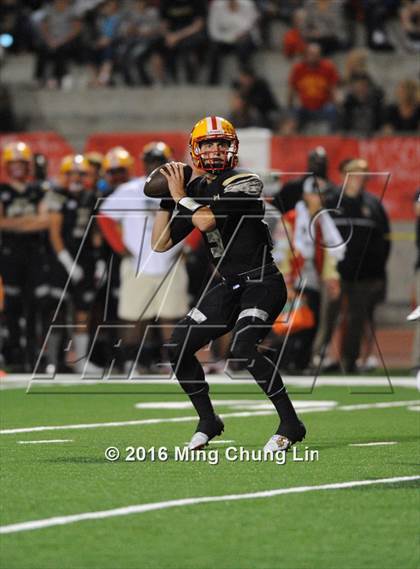 Thumbnail 2 in Mission Viejo vs. Oak Hills (Honor Bowl) photogallery.