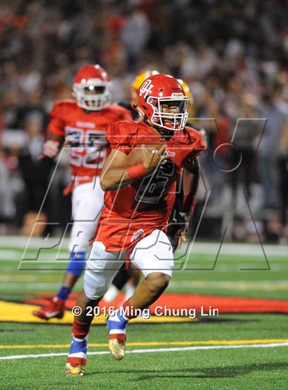 Thumbnail 1 in Mission Viejo vs. Oak Hills (Honor Bowl) photogallery.