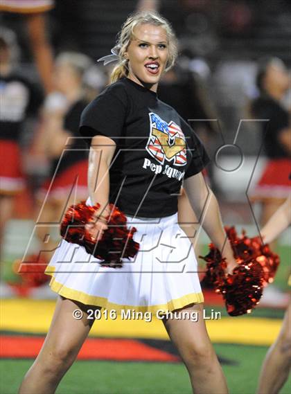 Thumbnail 3 in Mission Viejo vs. Oak Hills (Honor Bowl) photogallery.
