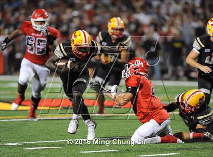 Thumbnail 1 in Mission Viejo vs. Oak Hills (Honor Bowl) photogallery.