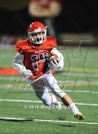 Thumbnail 3 in Mission Viejo vs. Oak Hills (Honor Bowl) photogallery.