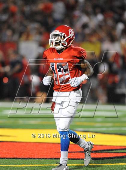 Thumbnail 3 in Mission Viejo vs. Oak Hills (Honor Bowl) photogallery.