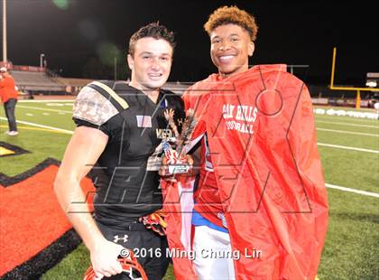 Thumbnail 1 in Mission Viejo vs. Oak Hills (Honor Bowl) photogallery.