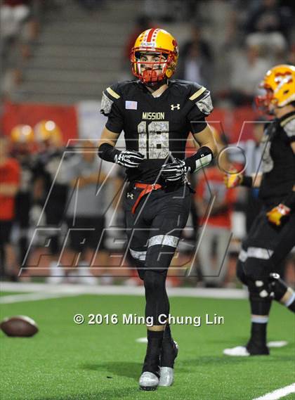 Thumbnail 1 in Mission Viejo vs. Oak Hills (Honor Bowl) photogallery.