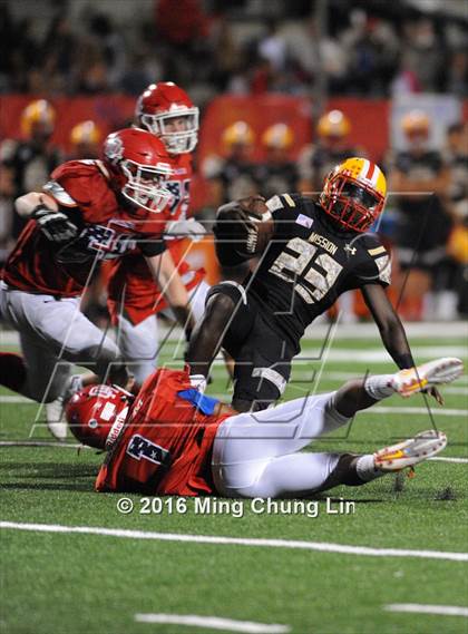 Thumbnail 1 in Mission Viejo vs. Oak Hills (Honor Bowl) photogallery.