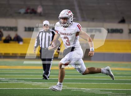 Thumbnail 2 in Guyer vs. Tomball (UIL 6A DII Semifinal) photogallery.