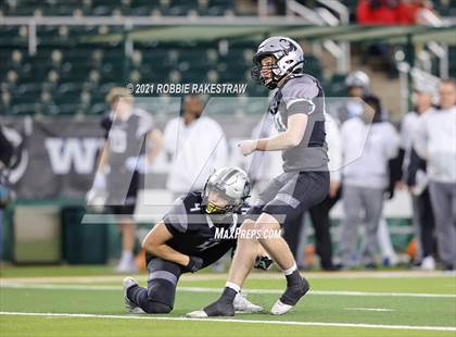 Thumbnail 1 in Guyer vs. Tomball (UIL 6A DII Semifinal) photogallery.