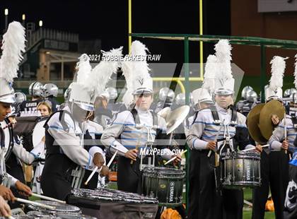 Thumbnail 2 in Guyer vs. Tomball (UIL 6A DII Semifinal) photogallery.