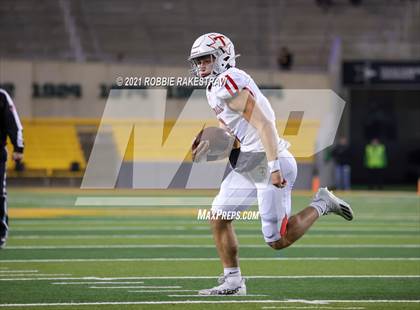 Thumbnail 3 in Guyer vs. Tomball (UIL 6A DII Semifinal) photogallery.