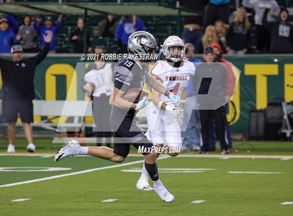 Thumbnail 3 in Guyer vs. Tomball (UIL 6A DII Semifinal) photogallery.