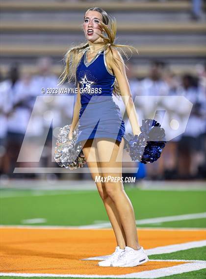 Thumbnail 2 in Lone Star @ Texas photogallery.