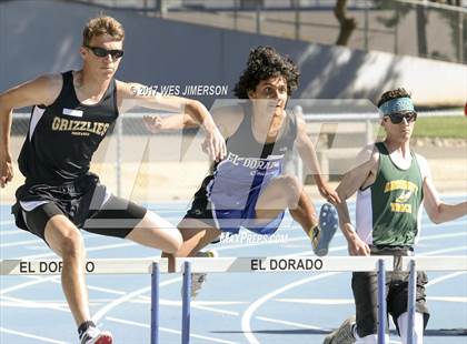 Thumbnail 2 in Cougar Friendship Relays photogallery.
