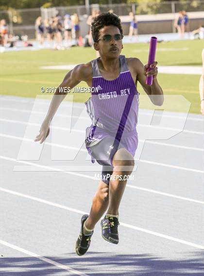 Thumbnail 2 in Cougar Friendship Relays photogallery.