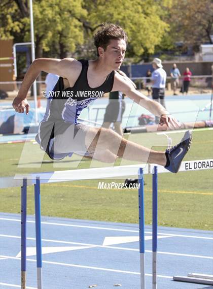 Thumbnail 2 in Cougar Friendship Relays photogallery.