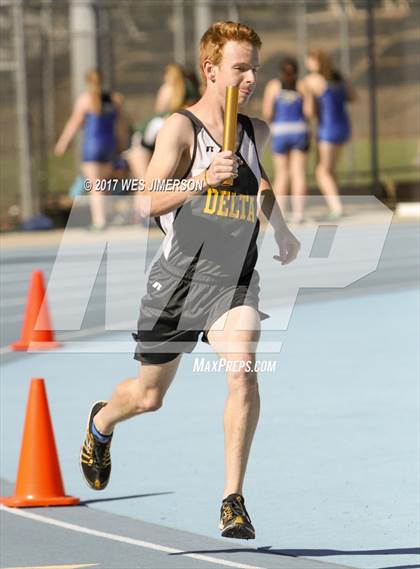 Thumbnail 2 in Cougar Friendship Relays photogallery.