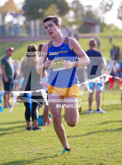 Thumbnail 1 in Western Equinox Cross Country Festival (5K Run Boys) photogallery.