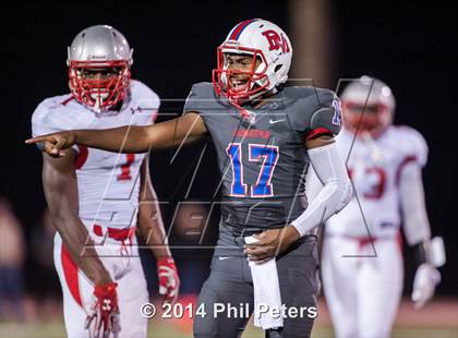 Thumbnail 2 in DeMatha vs. St. John's photogallery.