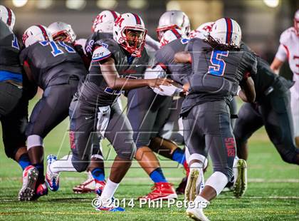 Thumbnail 2 in DeMatha vs. St. John's photogallery.
