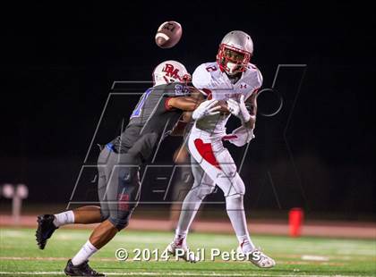 Thumbnail 3 in DeMatha vs. St. John's photogallery.
