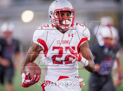 Thumbnail 3 in DeMatha vs. St. John's photogallery.