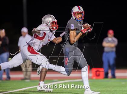 Thumbnail 3 in DeMatha vs. St. John's photogallery.