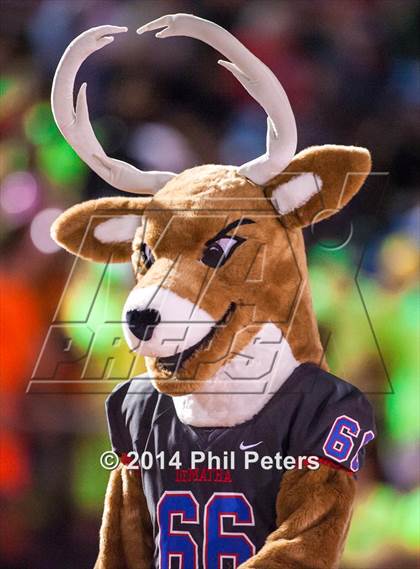 Thumbnail 2 in DeMatha vs. St. John's photogallery.