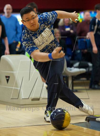 Thumbnail 3 in Section 8 Bowling Championships photogallery.