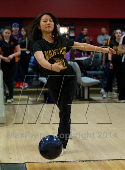 Thumbnail 3 in Section 8 Bowling Championships photogallery.
