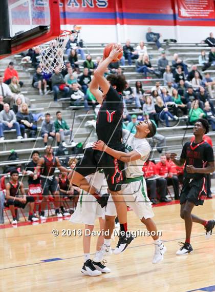Thumbnail 2 in Carroll vs. Cedar Hill photogallery.