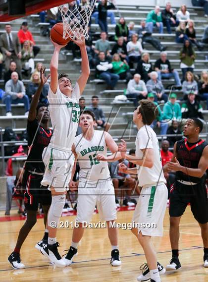 Thumbnail 3 in Carroll vs. Cedar Hill photogallery.
