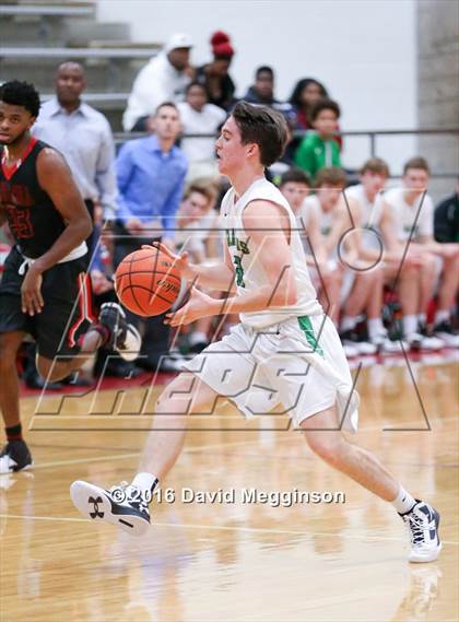 Thumbnail 2 in Carroll vs. Cedar Hill photogallery.