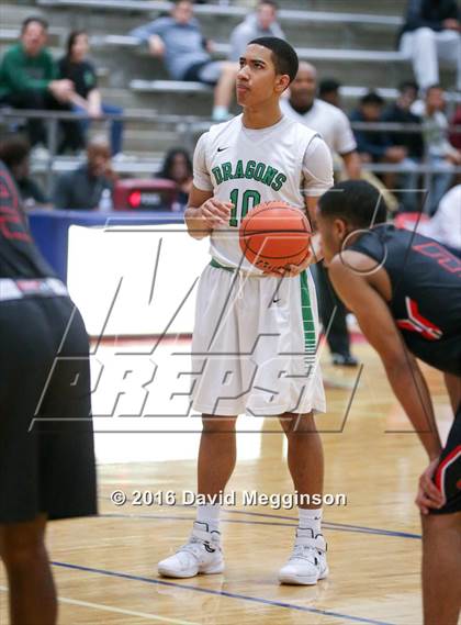 Thumbnail 2 in Carroll vs. Cedar Hill photogallery.