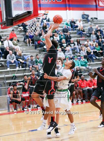 Thumbnail 3 in Carroll vs. Cedar Hill photogallery.
