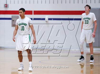 Thumbnail 2 in Carroll vs. Cedar Hill photogallery.